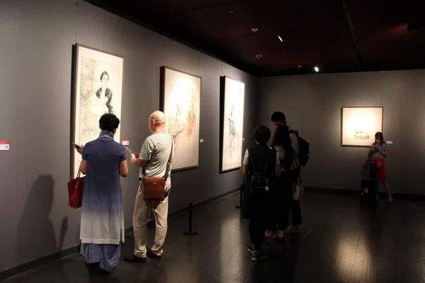 第四届当代值得关注的艺术家邀请展在国家大剧院开幕(图3) 第四届当代值得关注的艺术家邀请展在国家大剧院开幕(图3)