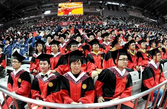 博士之问:知识是否还能改变命运?(图1) 博士之问:知识是否还能改变命运?