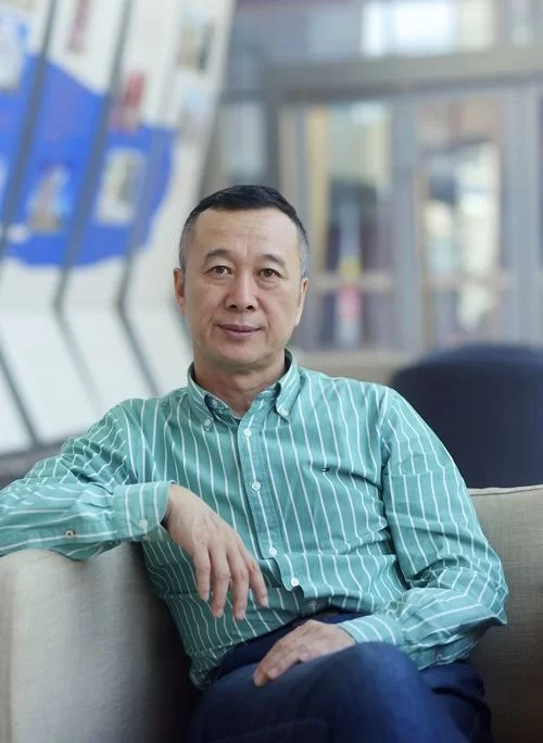 东莞“艺起来”奏鸣岭南三月之春(图2) 崔臻和近照