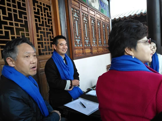 杨彧.jpg 杨彧.jpg