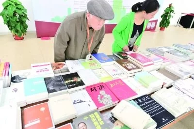 用品质阅读点亮城市之光(图5)