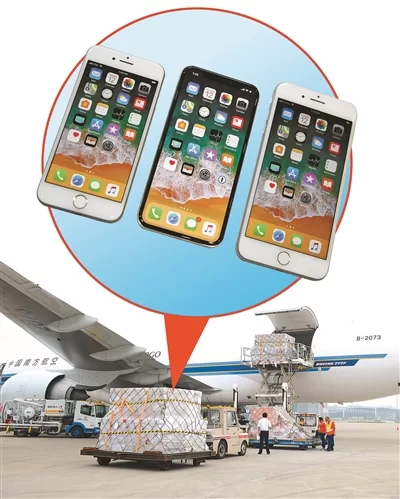 郑州为何造出全球一半iPhone(图1) 一架波音747可运15万部苹果手机(资料图)