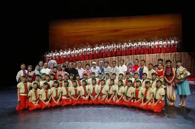 献礼改革开放四十周年——山西《解放》携9年演出千场荣耀重回国家大剧院(图1) 演出剧照