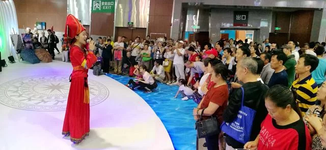 桂风壮韵劲吹四川国际旅博会(图4) 桂风壮韵劲吹四川国际旅博会(图4)