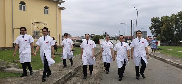 大爱无疆——万里援非的东莞儿科专家骆庆明(图5) 大爱无疆——万里援非的东莞儿科专家骆庆明(图5)