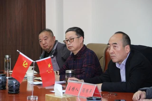 不忘初心，继续前进&mdash;&mdash;榆林职院召开民主党派、无党派人士主题教育座谈会