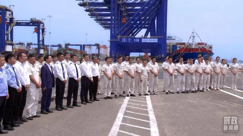 时政新闻眼丨习近平主席第10次发表新年贺词：“让明天的中国更美好”(图16)