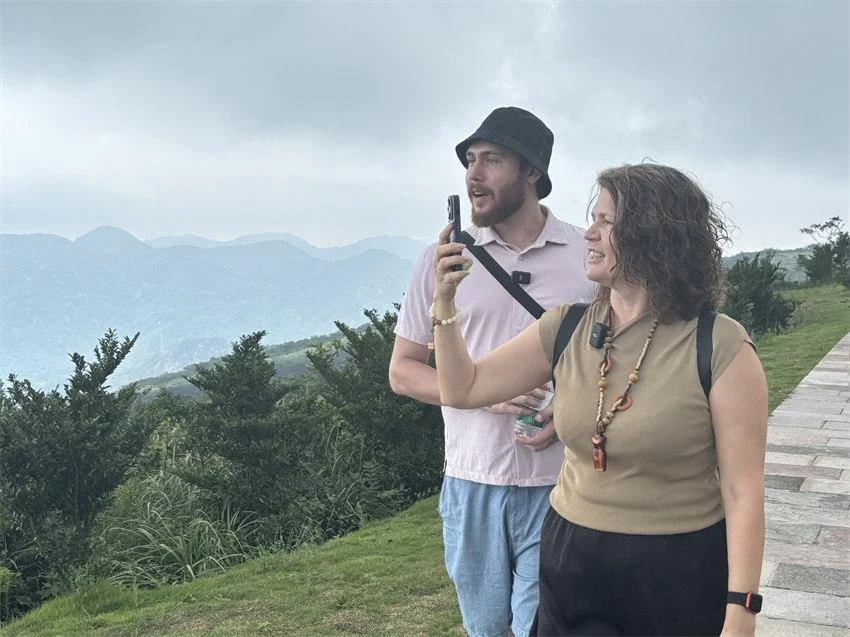 穿行云顶之巅 自驾仙乡之境(图3)