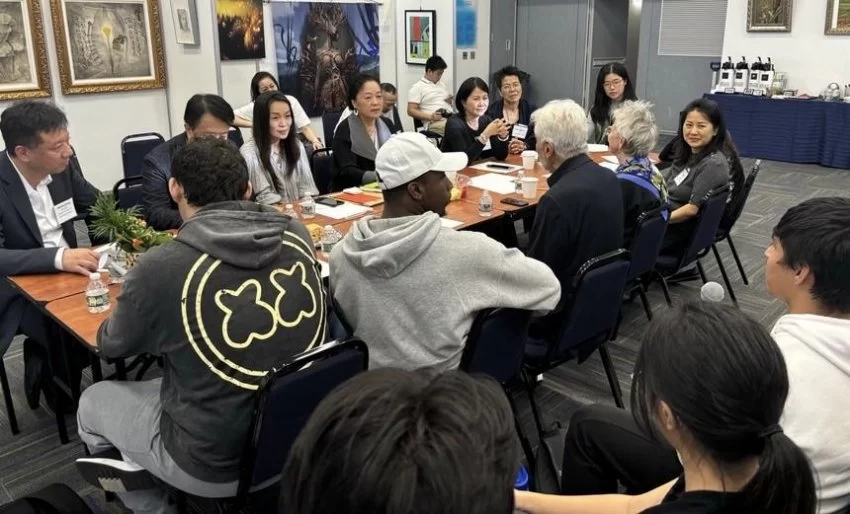 2024“艺术与生命”国际艺术邀请展学术论坛在美国圣彼得大学举行(图23)