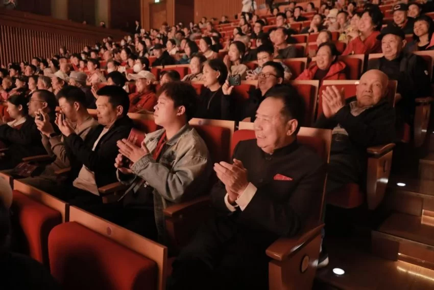 河南戏曲六进清华大学，师生与艺术家“尖锐”对话(图3)