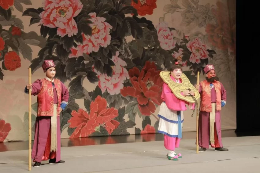 河南戏曲六进清华大学，师生与艺术家“尖锐”对话(图5)