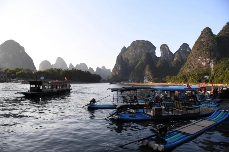 奋斗百年路 启航新征程丨“红+绿”让漓江人端起“金饭碗”(图4) 奋斗百年路 启航新征程丨“红+绿”让漓江人端起“金饭碗”(图4)