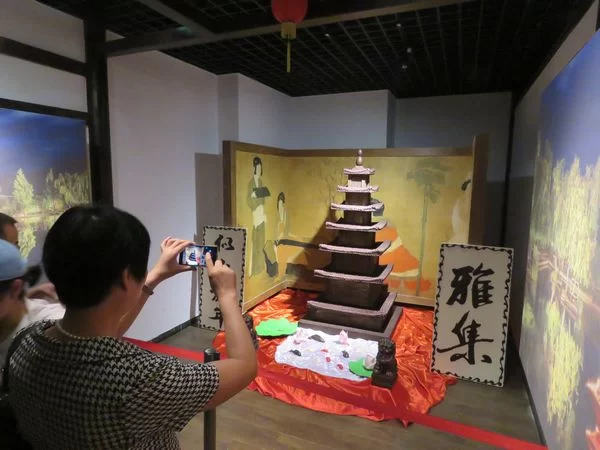 飘香的艺术:尼古拉巧克力作品展来华首展(图2) 飘香的艺术:尼古拉巧克力作品展来华首展(图2)