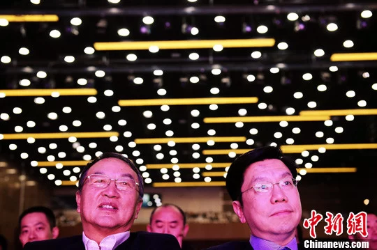 李开复:未来十年 部分职业90%从业者会被机器人取代 李开复:未来十年 部分职业90%从业者会被机器人取代(图1)