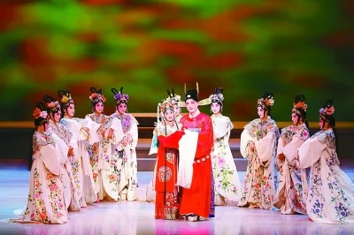 青春版《牡丹亭》：以大美之姿致敬戏剧大师