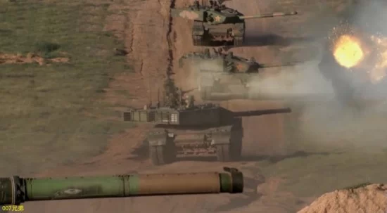 美媒：中国99式坦克列装超500辆 能洞穿美军M1A2(图1)