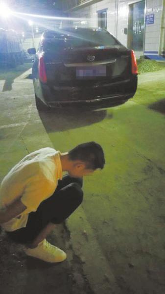 7名女大学生网上摇来“高富帅” 被骗50余万(图1) 7名女大学生生网上摇来“高富帅” 被骗50余万