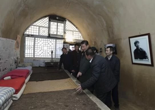 习近平与他的作家“朋友圈”(图1) 习近平与他的作家“朋友圈”(图1)