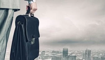 创一代过渡到企二代 "二代接班"最优选择?(图1) 创一代过渡到企二代 "二代接班"最优选择?(图1)