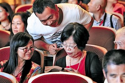 诗歌属于郑愁予或北岛的时代 年轻的诗人在哪里？(图3)