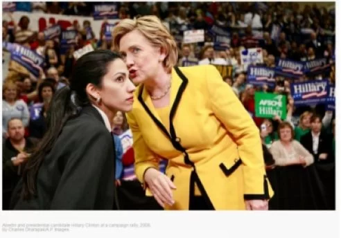 "邮件门"再交锋 希拉里头号女助手成"定时炸弹"?(图2) "邮件门"再交锋 希拉里头号女助手成"定时炸弹"?(图2)