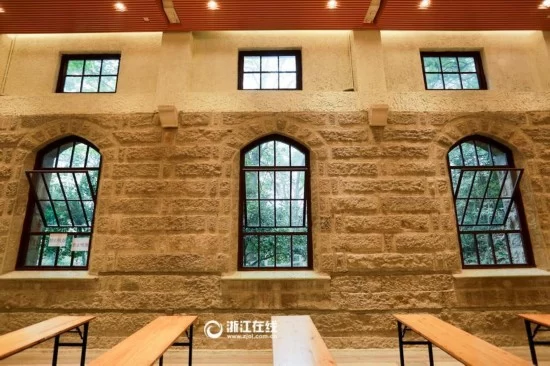 组图:浙大礼堂超赞 媲美哈利波特魔法学校(图3) 组图:浙大礼堂超赞 媲美哈利波特魔法学校(图3)