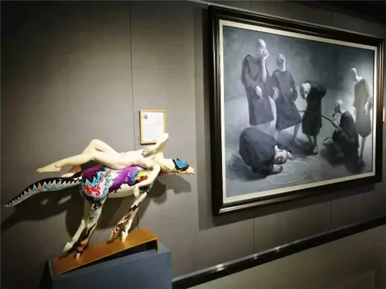 贵阳有座大隐于市的美术馆, 坐拥了所有80后90后的心(图6) 刘超作品和邱霞作品