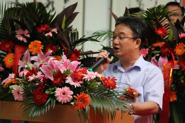 “翰墨情缘 畅写人生——谢金龙书法展”在京开幕(图3) 中国文化报社副社长、副总编辑杨胜生致开幕词