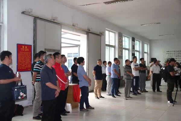 贾文龙书法集发行仪式现场