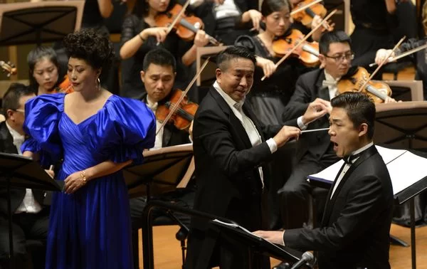 《草原之歌》演出现场 摄影：郭名洋