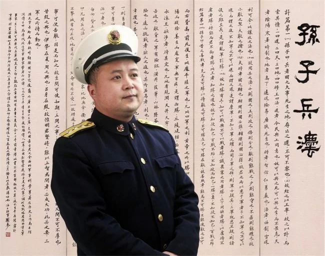 “八一梦,剑笔丹心”——刘参书画印作品展在宁波开幕(图6) 刘参照片