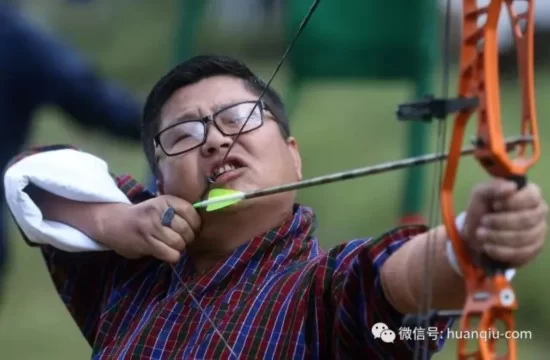 记者抵近不丹一侧军事重镇 目击印军车队集结(图18) 记者抵近不丹一侧军事重镇 目击印军车队集结(图18)