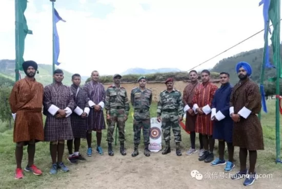 记者抵近不丹一侧军事重镇 目击印军车队集结(图20) 记者抵近不丹一侧军事重镇 目击印军车队集结(图20)