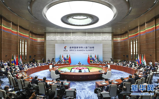 9月4日，金砖国家领导人第九次会晤在厦门国际会议中心举行。国家主席习近平主持会晤并发表题为《深化金砖伙伴关系 开辟更加光明未来》的重要讲话。南非总统祖马、巴西总统特梅尔、俄罗斯总统普京、印度总理莫迪出席。 新华社记者 谢环驰 摄