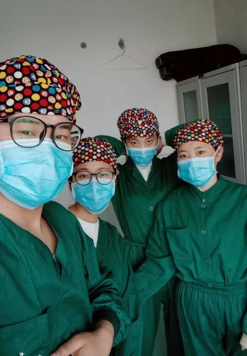 榆林职业技术学院人才培养结硕果 国家护士执业考试合格率达98.11%(图2) 学生