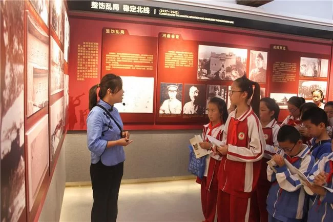 弘扬爱国正气 担当时代责任——走进邓宝珊将军纪念馆党性教育基地(图1) 走进邓宝珊将军纪念馆党性教育基地