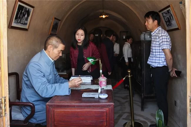 弘扬爱国正气 担当时代责任——走进邓宝珊将军纪念馆党性教育基地(图6) 走进邓宝珊将军纪念馆党性教育基地