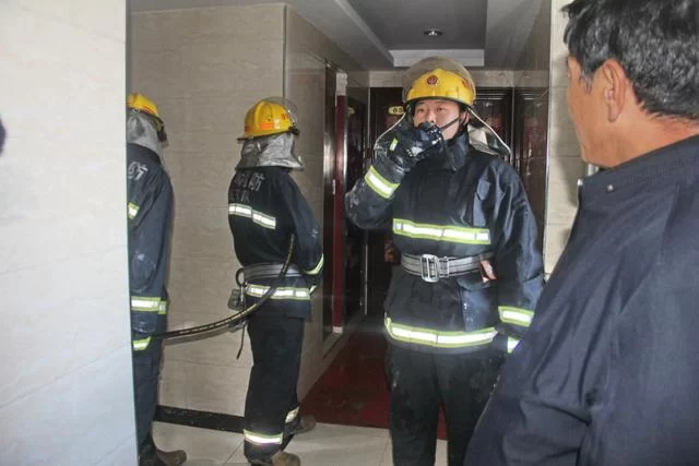 十字街卫星消防站灭火演练