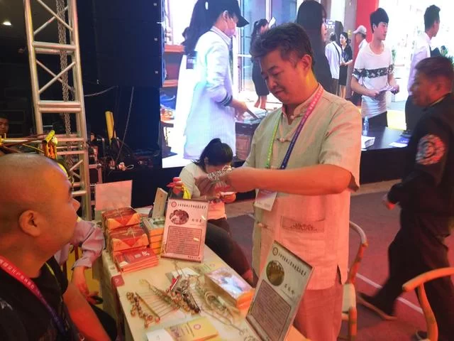 西安新城区:把“舞台”送上文博会 动态展示文化魅力(图2) 西安新城区:把“舞台”送上文博会 动态展示文化魅力