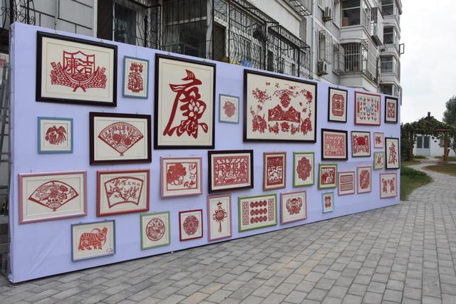 北京顺义区胜利街道龙府花园社区龙府巧手品牌发布会举办