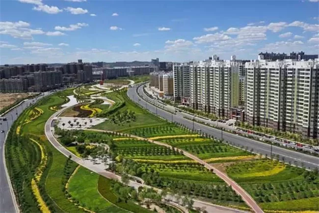 陕西榆林:由“旧城时代”走向“高新时代”(图5) 街道