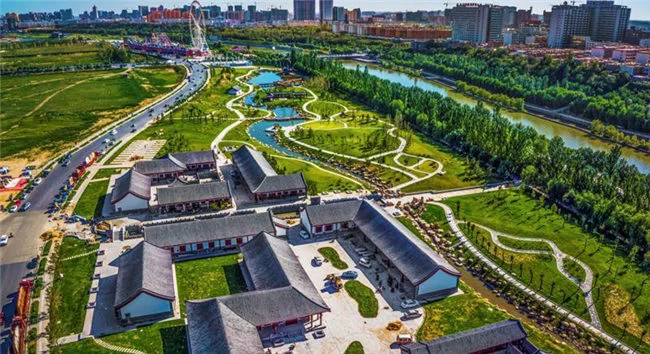 陕西榆林:由“旧城时代”走向“高新时代”(图1) 城市一角