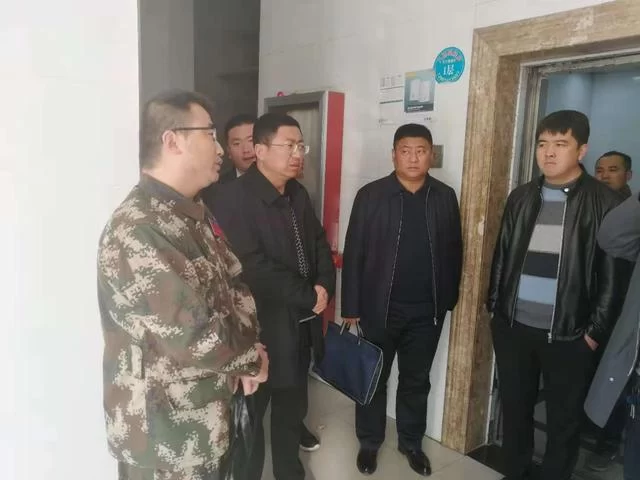 陕西吴堡县多部门联合开展消防安全大检查(图1) 陕西吴堡县多部门联合开展消防安全大检查