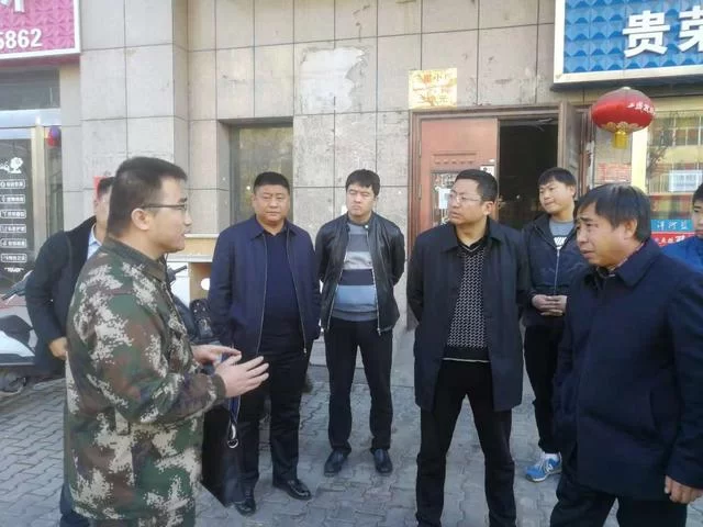 陕西吴堡县多部门联合开展消防安全大检查(图2) 陕西吴堡县多部门联合开展消防安全大检查