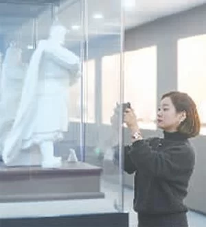 点击进入下一页