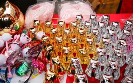 在地坛庙会过五颜六“se”的新年(图2) 在地坛庙会过五颜六“se”的新年