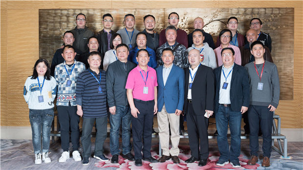 中国录音师协会演艺扩声专业委员会在京成立(图4) 专委会主任委员、副主任委员以及专委会委员合影