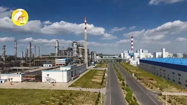 壮丽70年.奋斗新时代 | 榆林:从“一煤独大”到构建现代高端能化产业体系(图8) 壮丽70年.奋斗新时代 | 榆林:从“一煤独大”到构建现代高端能化产业体系(图8)