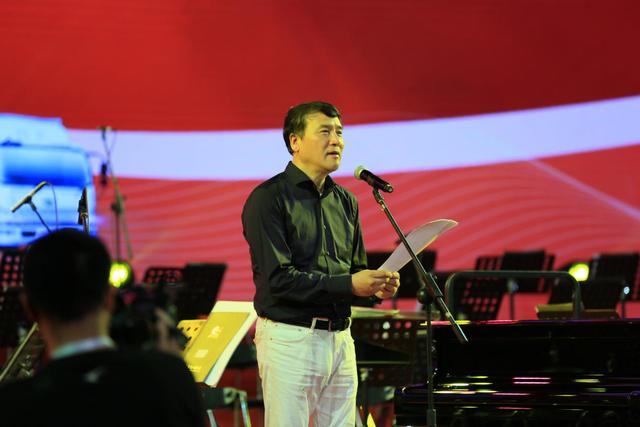 ＂红旗颂·解放情＂庆祝新中国成立70周年交响音乐会(图4)