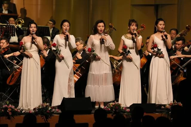 青岛海洋国际音乐季，阎维文民族声乐大师班师生音乐会成功上演(图7)